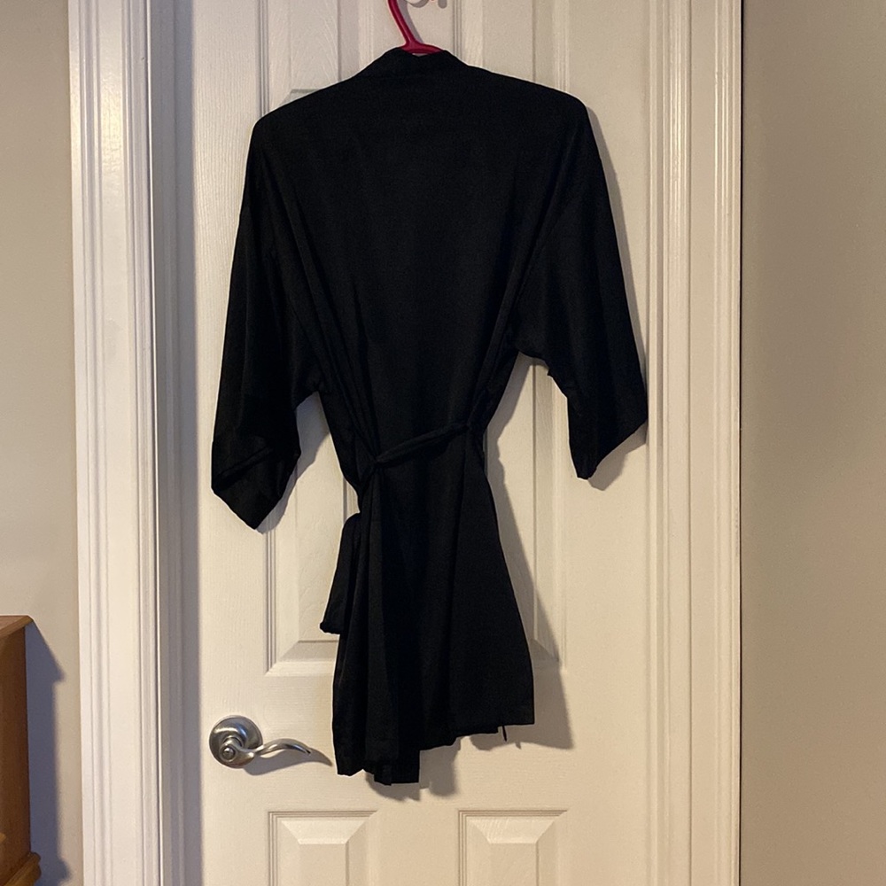 Victorias Secret Satin Robe - Picture 2 of 3